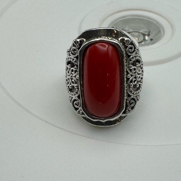 Stunning Bohemian Red Turquoise Oval Elongated Resin Gemstone Steel Alloy Ring - Picture 8 of 16